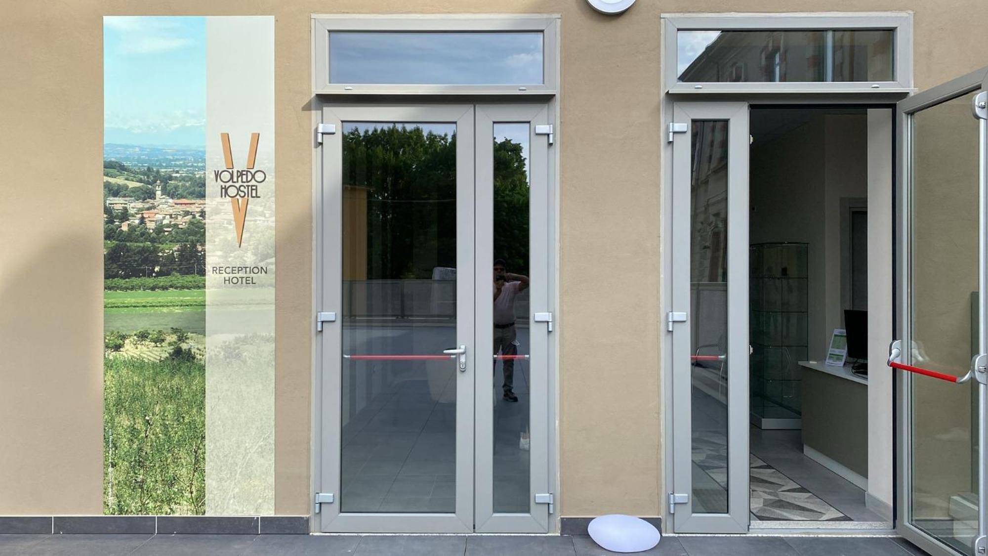 Volpedo Hostel Экстерьер фото